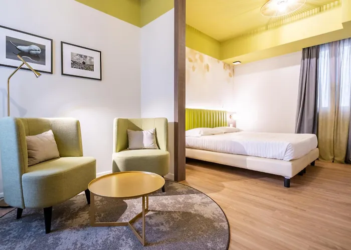 Regina Elena 57&Oro BiancoAlbergo